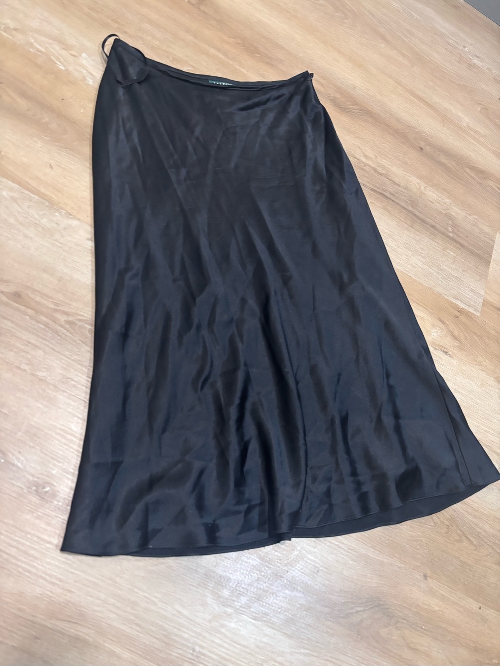 Lauren Ralph Lauren Black Satin A-Line Women’s Skirt size 8